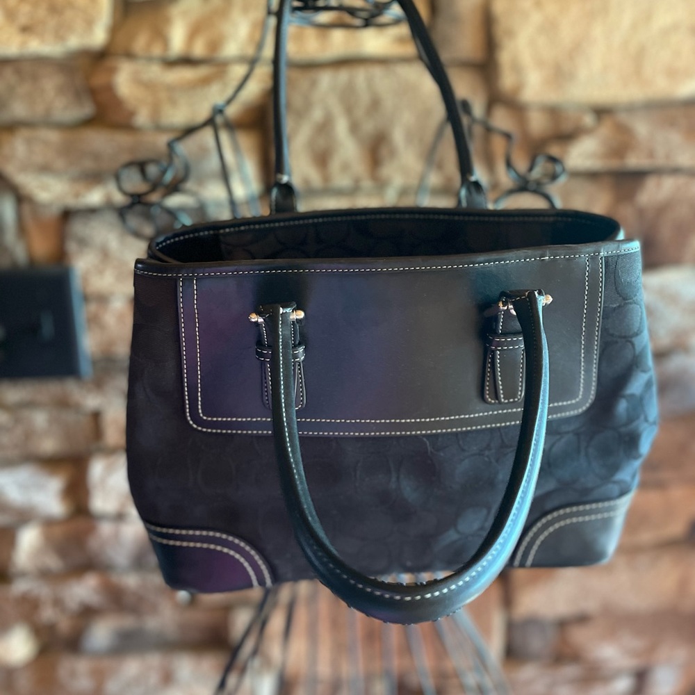Black Coach handbag with Leather detailing